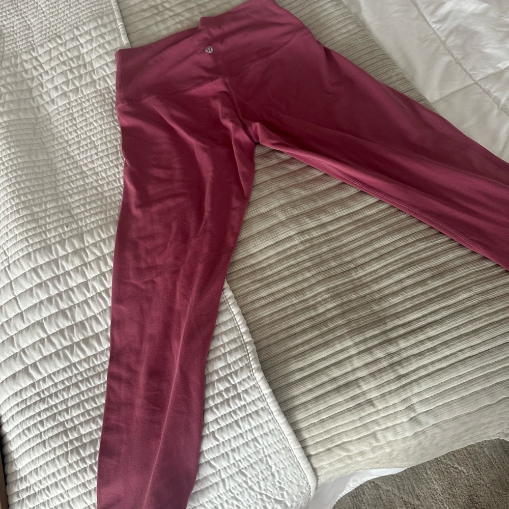 Mauve Lululemon leggings